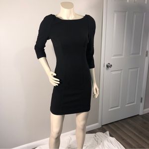 Diane von Furstenberg DVF - Black 3/4 sleeve shift dress - US Size 4